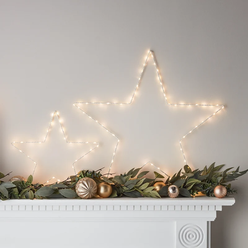 Lot de Deux Décos Étoiles Lumineuses Osby à LED à Piles