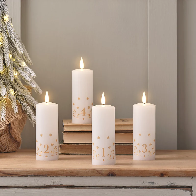 Lot de 4 bougies de l'Avent TruGlow® à Chiffres