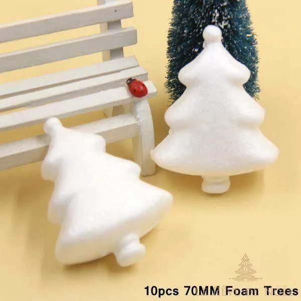 Forme en polystyrène : 10 sapins pleins de 7 cm