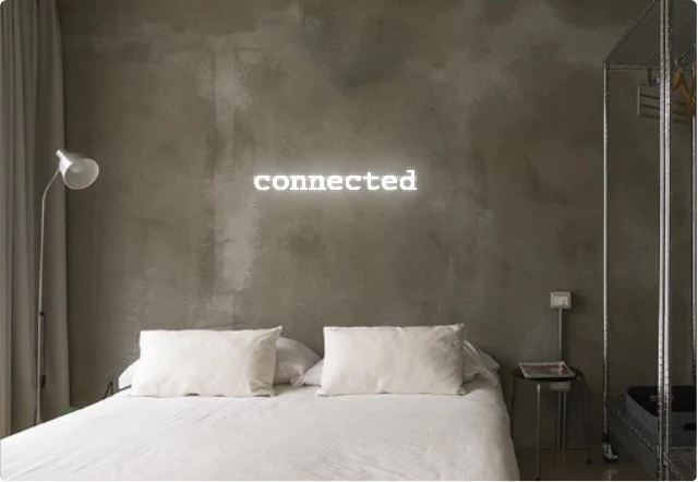 Custom text: connected