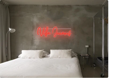 Custom text: Villa Jucanos