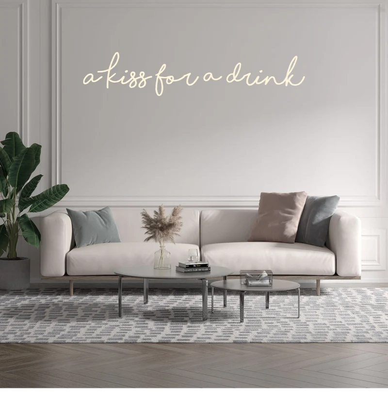 Custom text: A Kiss for a Drink