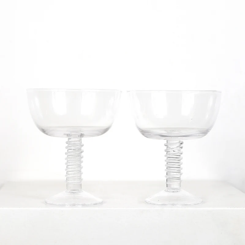 Verres à cocktail, pièce