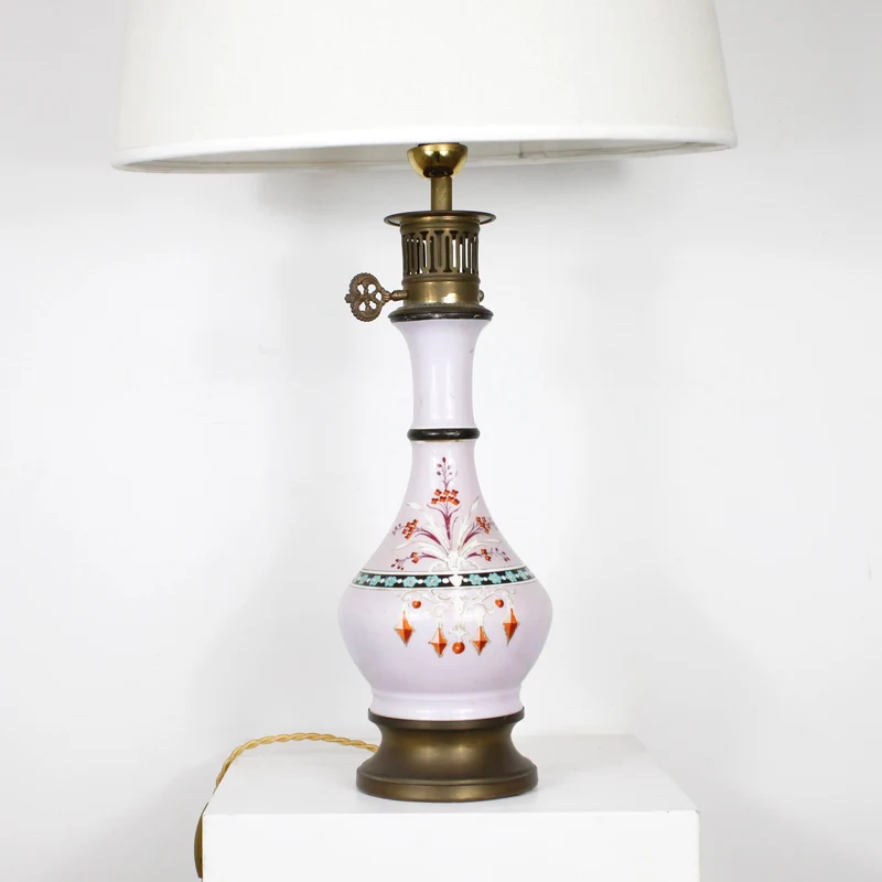 Lampe en porcelaine