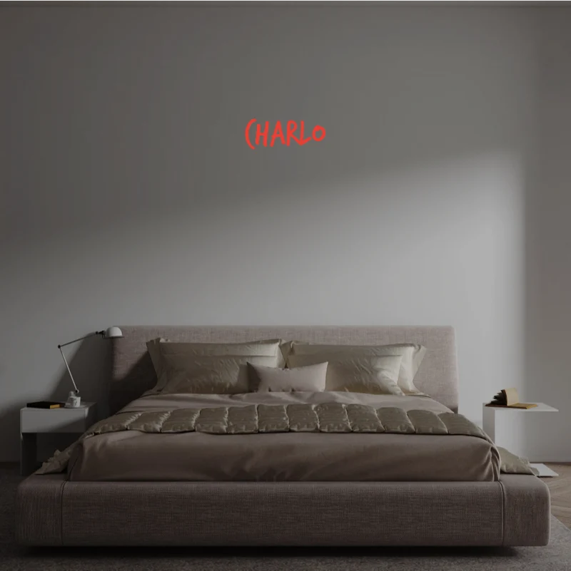 Custom text: Charlo