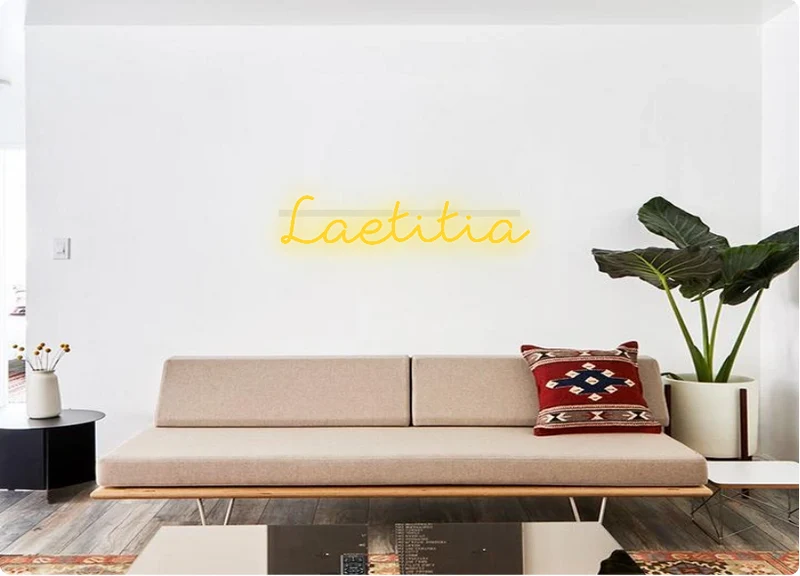 Custom order: Laetitia