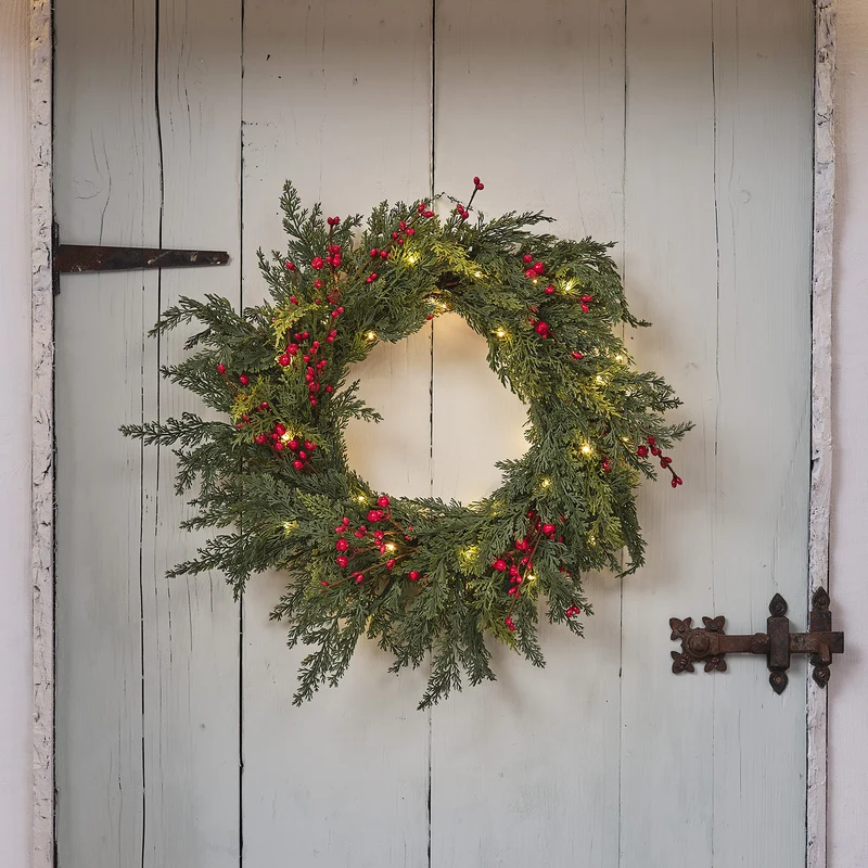 Couronne de Noël Pré-éclairée aux Baies Rouges