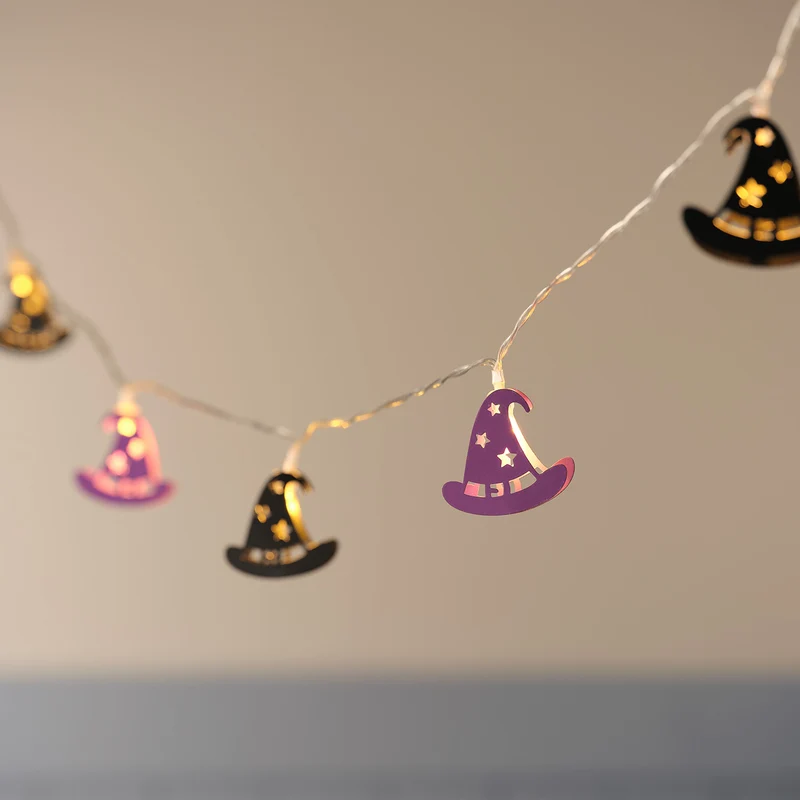 Guirlande Lumineuse à 10 Chapeaux de Sorcière