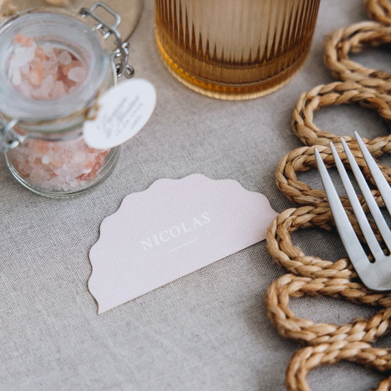 Marque place cercle vague personnalisé mariage - collection "Nude"