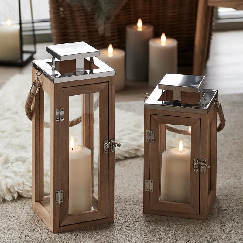 Lot de 2 Lanternes Salcombe en Bois avec Bougies TruGlow