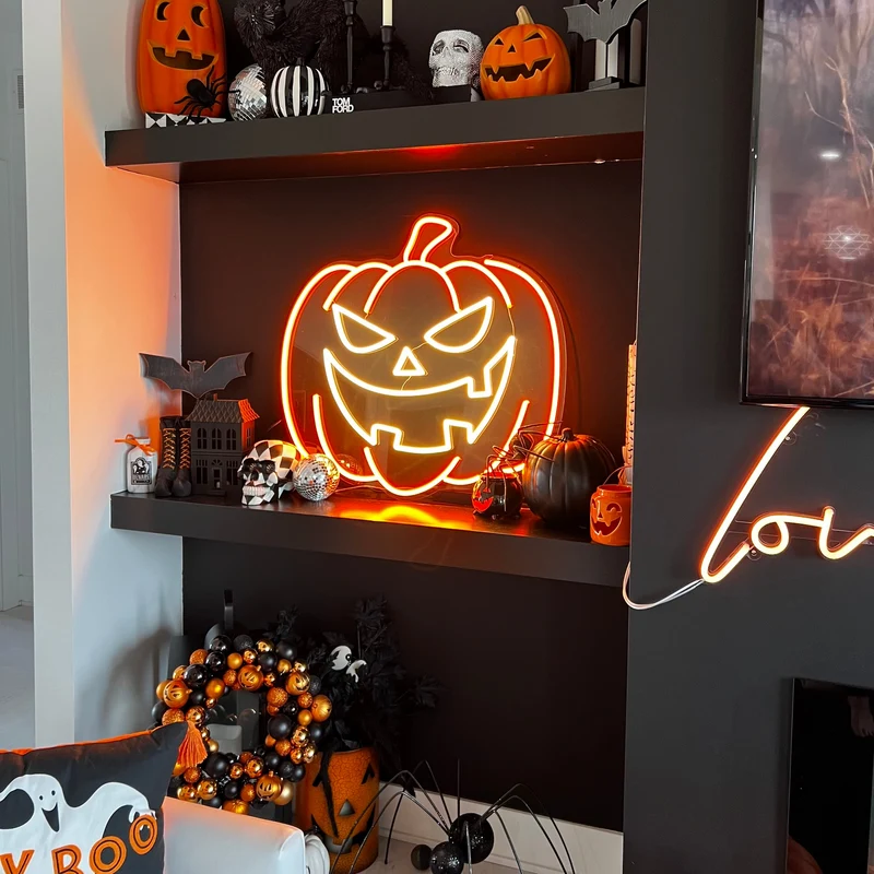 Pumpkin Neon Sign – Vibrant Jack-O'-Lantern LED Neon Light for Halloween Decorations, Party Wall Decor & Haunted Home Ambience