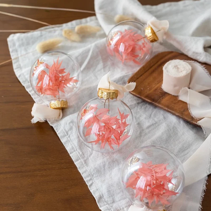 Boules de Noël rose