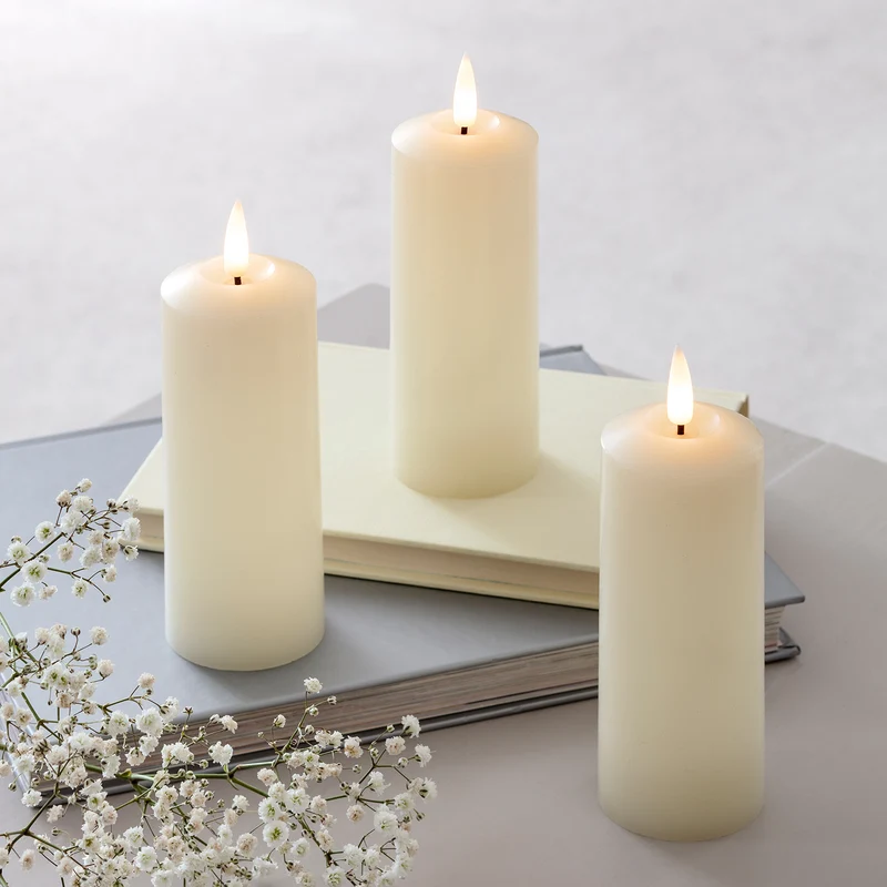 Lot de 3 Bougies Piliers Fines TruGlow® à LED avec Télécommande