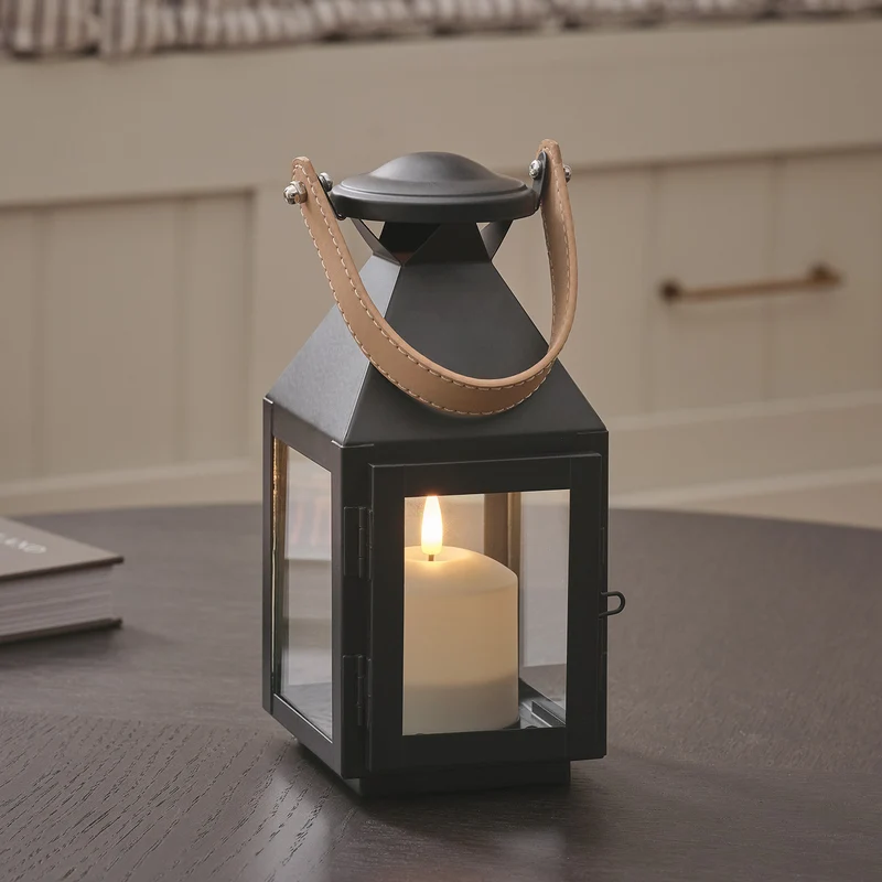 Petite Lanterne Brixham à Anse Effet Cuir avec Bougie LED TruGlow®