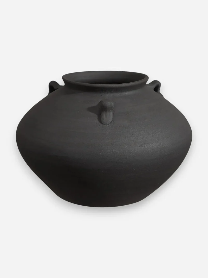 Romie Vase